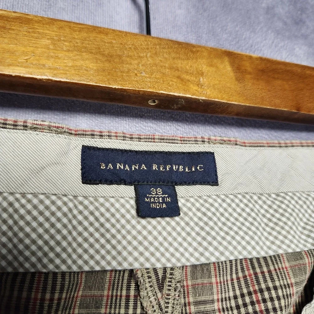 Banana Republic Mens 38 Brown Tan Plaid Cotton Linen Blend Flat Front Shorts